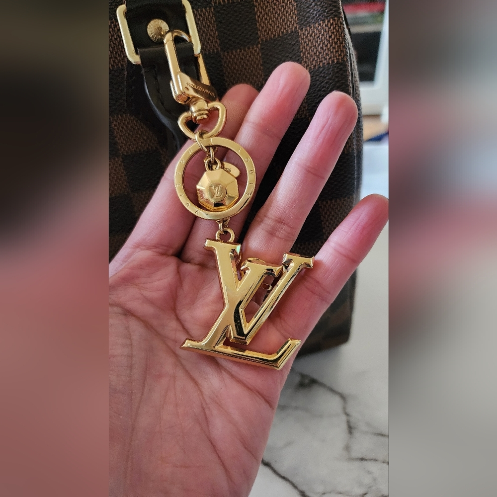 *AUTHENTIC* Louis Vuitton Keychain